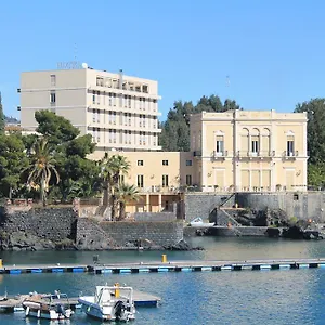 Hotel Ognina, Aeroporto di Catania Fontana Rossa